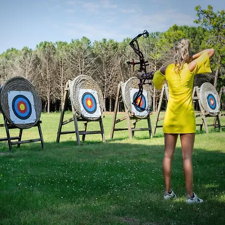 In Albarella With Private Pool & Вилла Изола Альбарелла